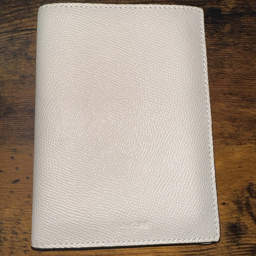 Coach passport case Im/chalk